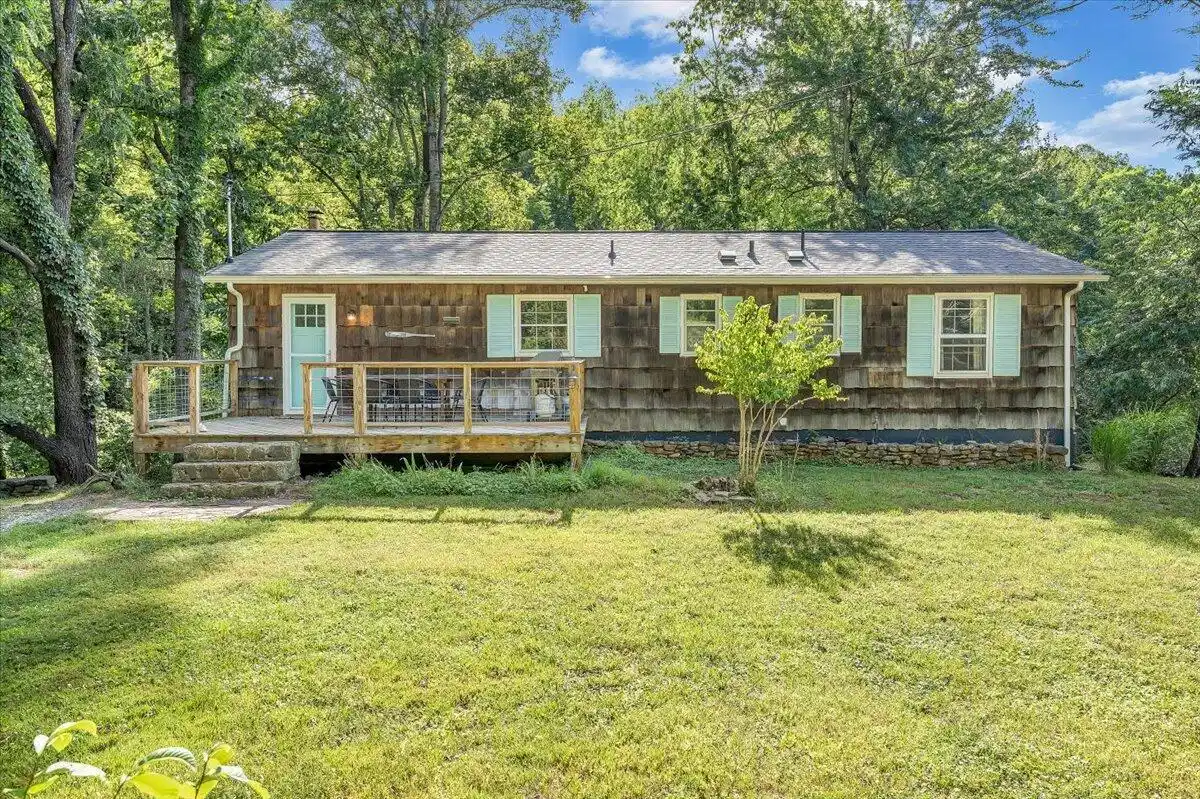 Image 1: 3003 Northridge Road