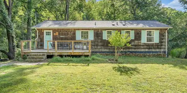 3003 Northridge RD
