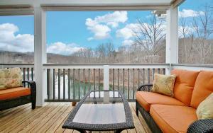 300 S Pointe Shore DR Unit #412