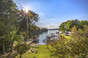 6015 Smith Mountain RD