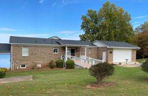 813 Harts Landing