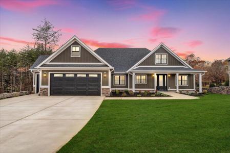 1161 Golf View CT