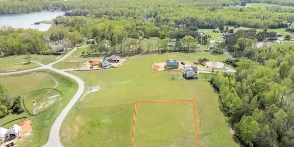 Image 3: 25-Congressional way Lot-14