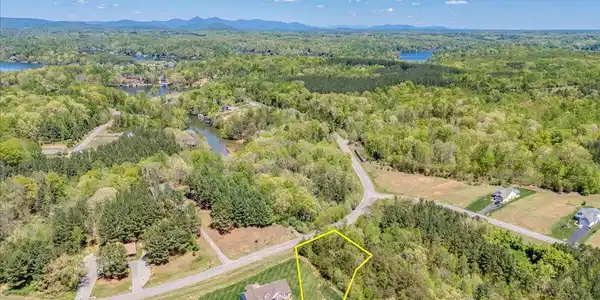 Lot 24 Pine Watch CIR
