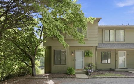 204 Harbor Ridge DR