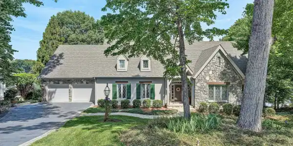 315 Upland Shores DR