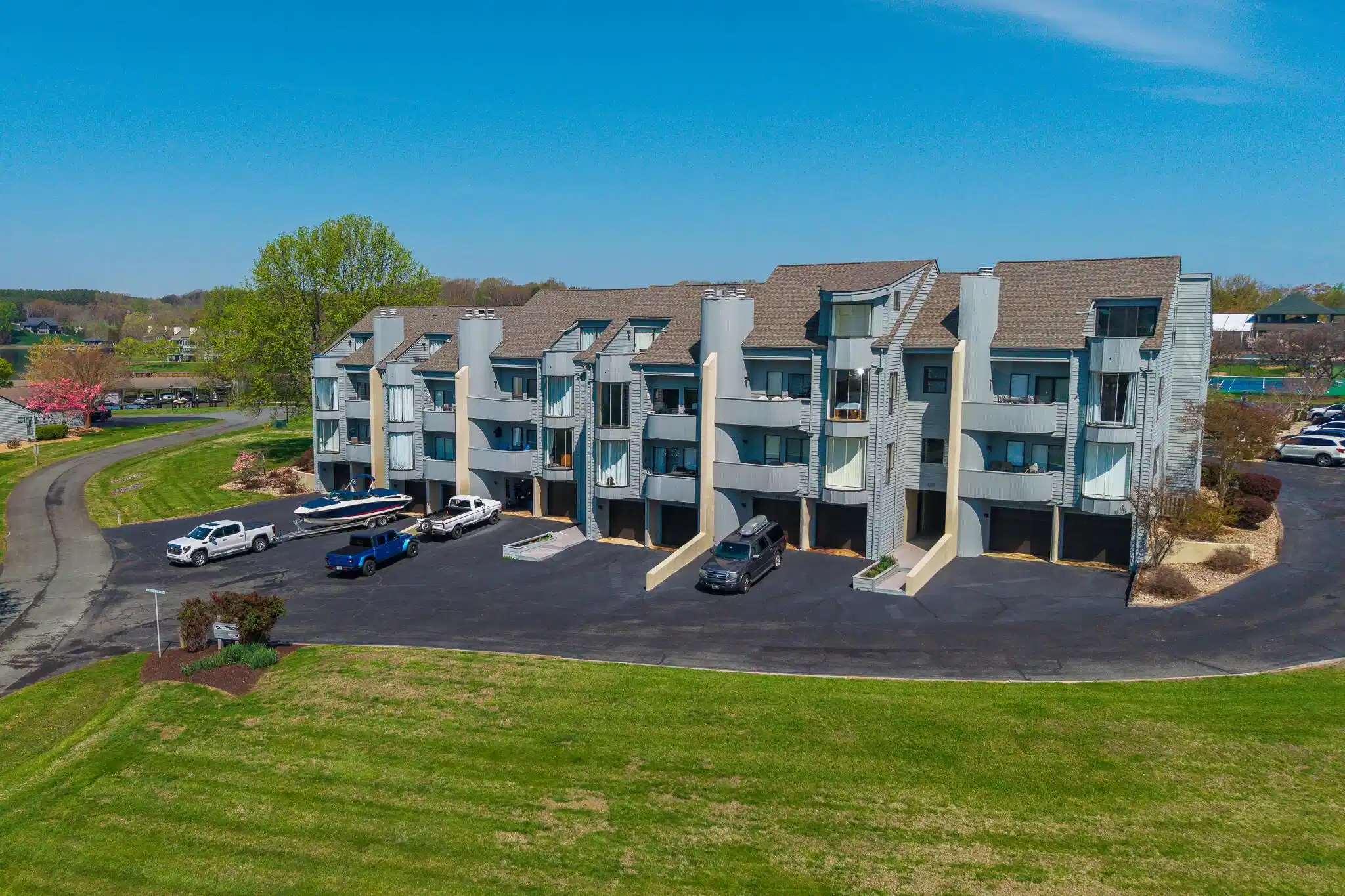 Image 1: DJI_20260402114313_0163_D