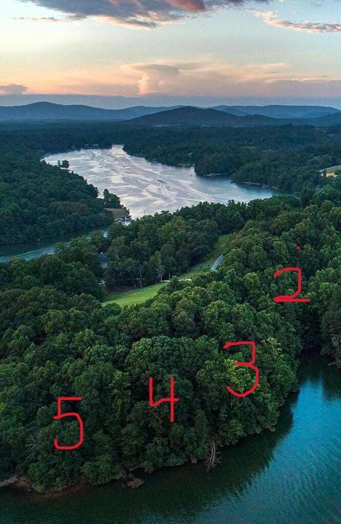 Image 1: Jordan lots Longview Estates with number