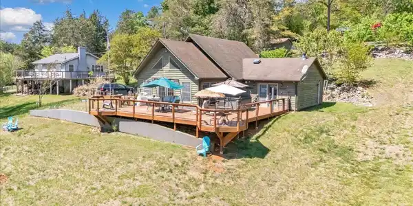 Image 3: 52-DJI_20260421140451_0004_D