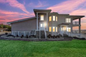 1116 Siesta Key CT