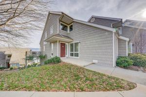 1206 Nature LN