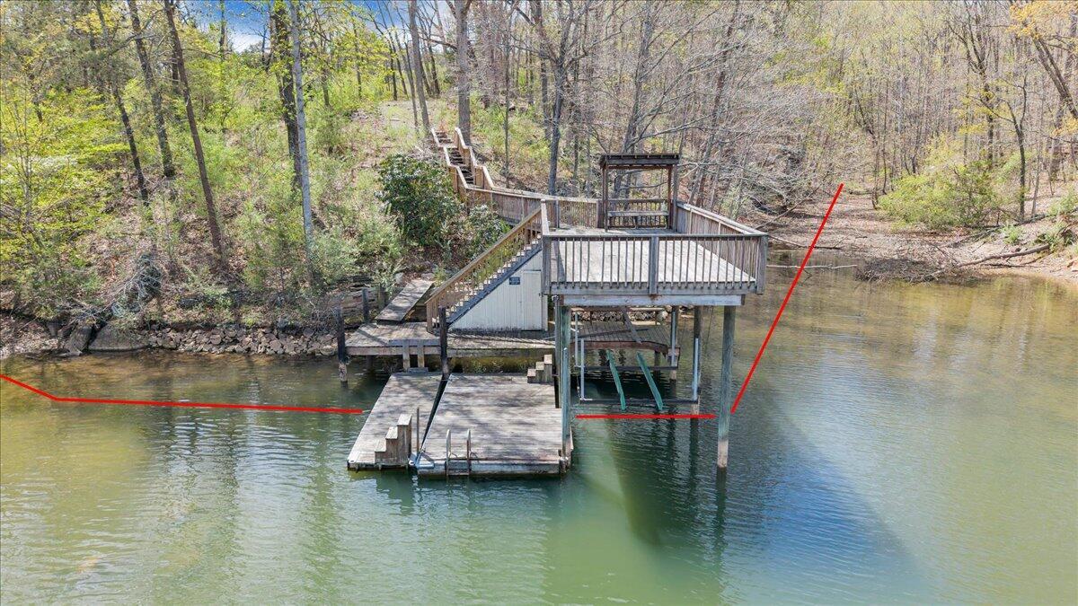 Image 3: Dock