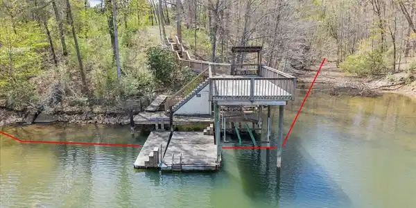 Image 3: Dock