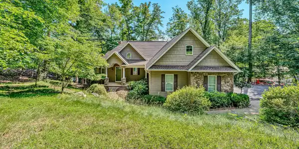 1617 Walnut Run DR