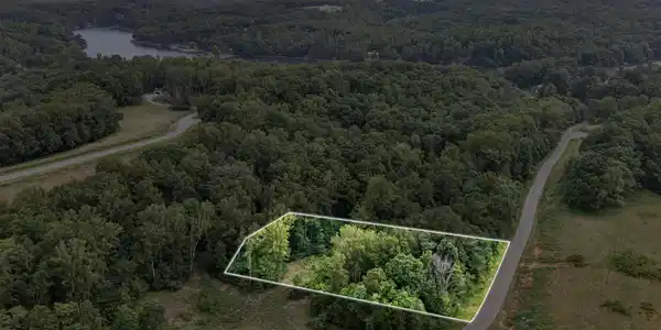 Image 4: Lot 30 Aerial