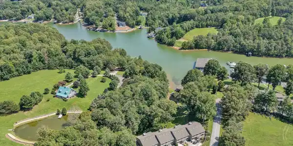 219 Shoreline Marina CIR