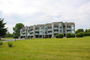 25 Clubhouse Tower CIR Unit #705