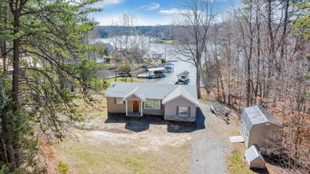 153 Spence RD