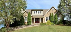190 VILLAGE LN