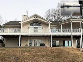 107 Dogwood LN