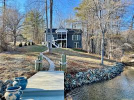 675 Lake Edge DR