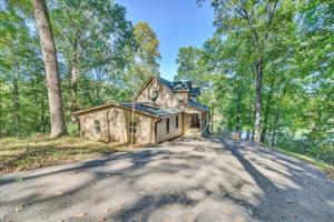 54 Flint CT
