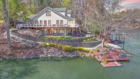 1053 Hales Creek DR
