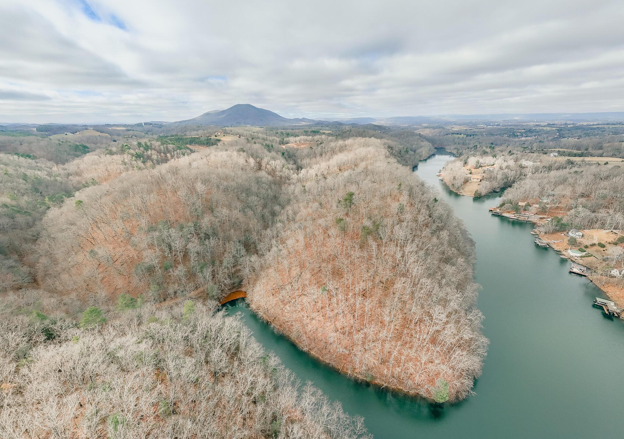 Image 3: Clark pic 3