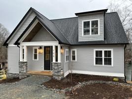 104 Beechwood CT