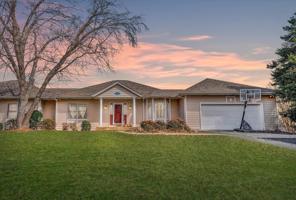 2362 LAKE RETREAT RD
