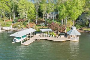 518 Anchor DR