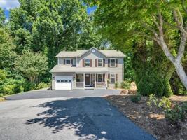 580 Windtree DR