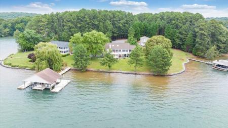 126 Pine Cone DR