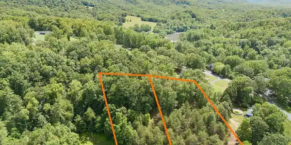 Image 2: Lots 123 & 124 Dixon Dr