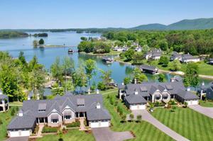 35 Grande Villa DR