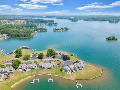 25 Clubhouse Tower CIR