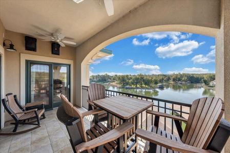 100 Bridgewater Pointe PL