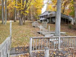 261 Locust LN
