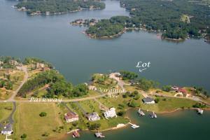 Lot 32 Virginia AVE
