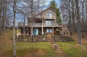 824 High Point RD