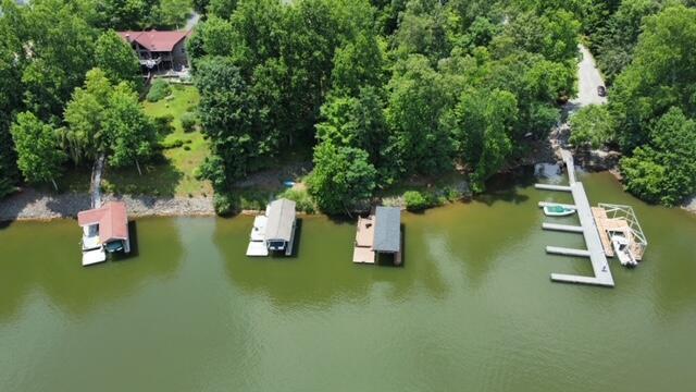 Image 4: Admirals Landing boat dock