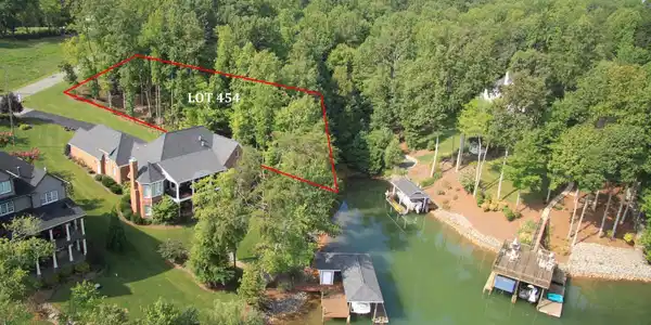 Lot 454 EAST POINTE DR
