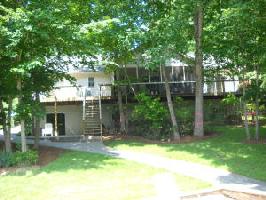 102 Bayview CT