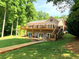 104 Westwind CT