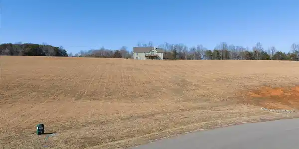 Image 2: 2