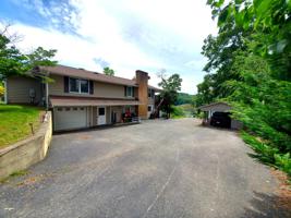 1145 Long Island DR