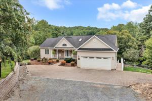 1711 Carroll RD