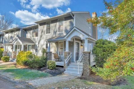 171 Shore DR