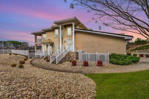 1082 La Casa CT