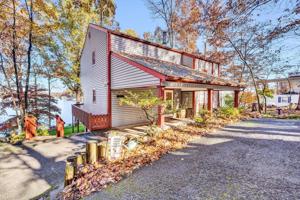505 Highland Lake RD